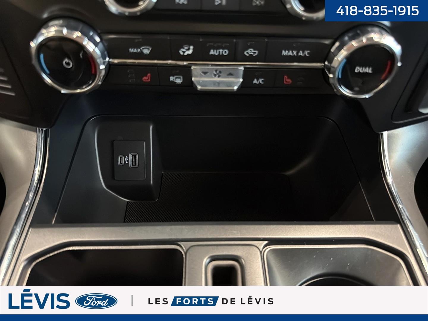 ford F-150 Lightning 2024 - 21