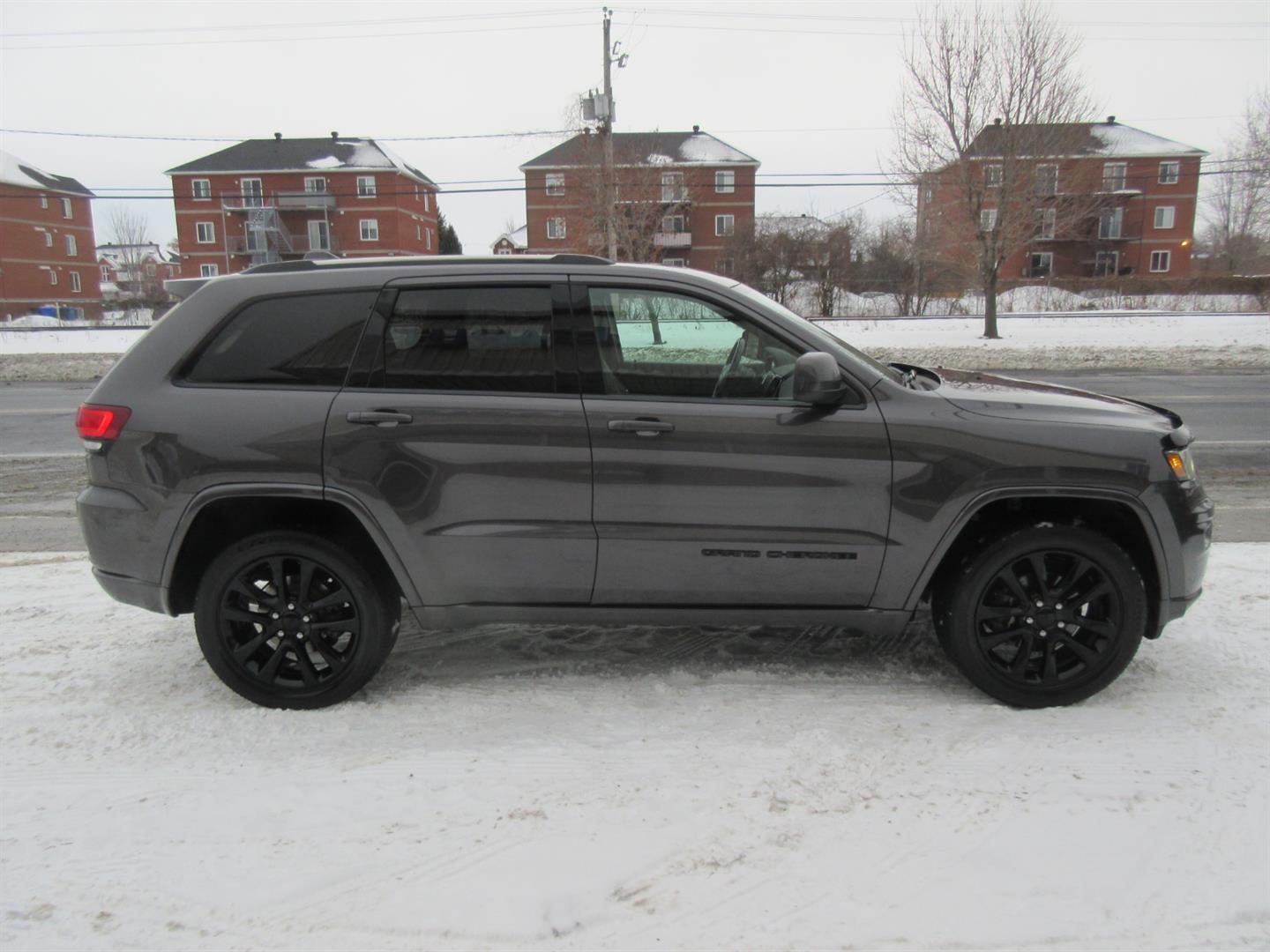 jeep Grand Cherokee 2020 - 11