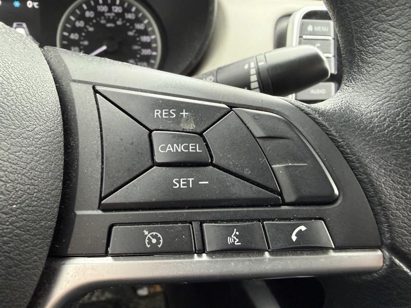 nissan Versa 2022 - 13