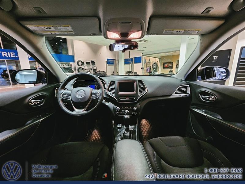 jeep Cherokee 2019 - 12