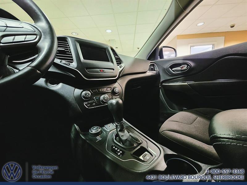 jeep Cherokee 2019 - 13