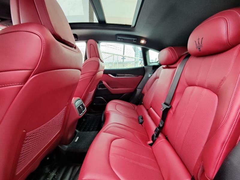 maserati Levante 2018 - 11