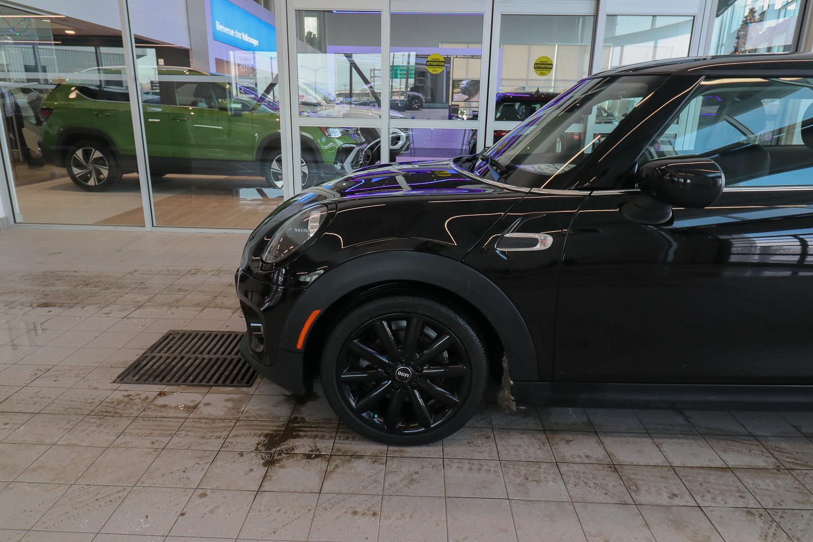 mini 3 Door 2021 - 8