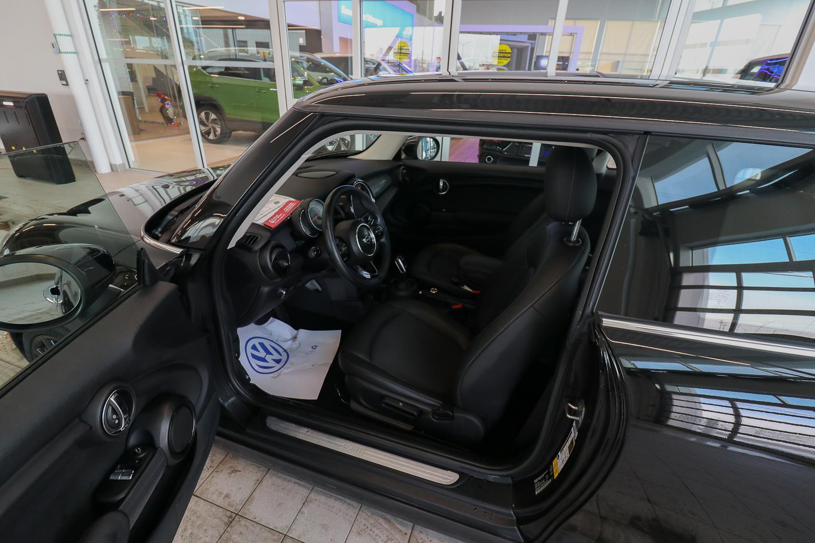 mini 3 Door 2021 - 9