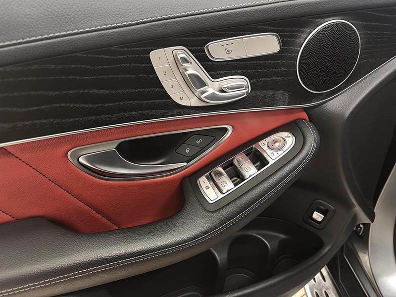 mercedes-benz GLC 2022 - 8