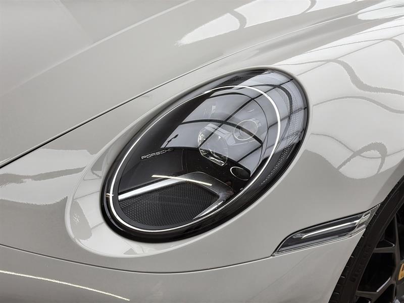porsche 911 2022 - 11