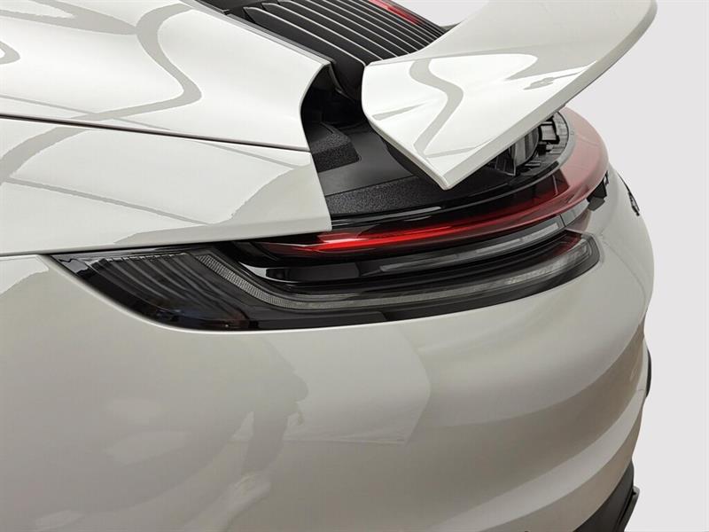 porsche 911 2022 - 12