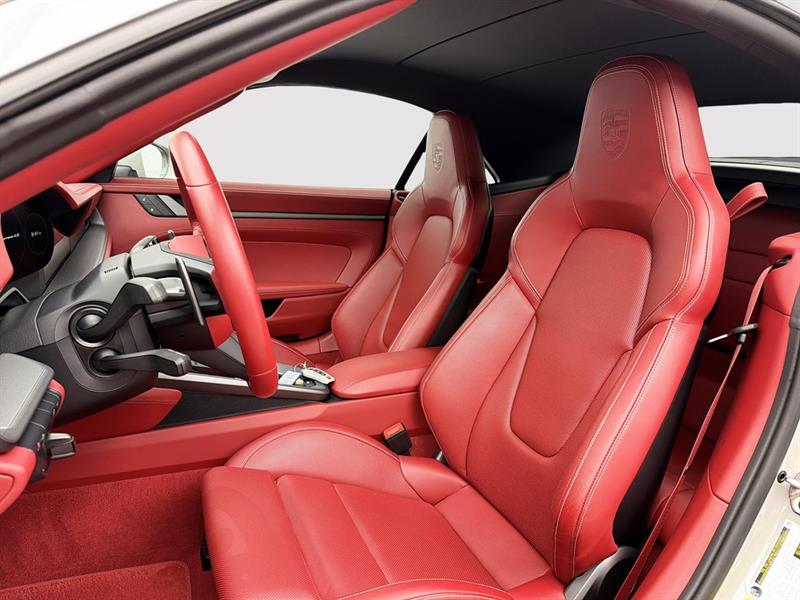 porsche 911 2022 - 16