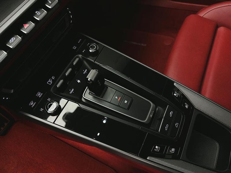 porsche 911 2022 - 24