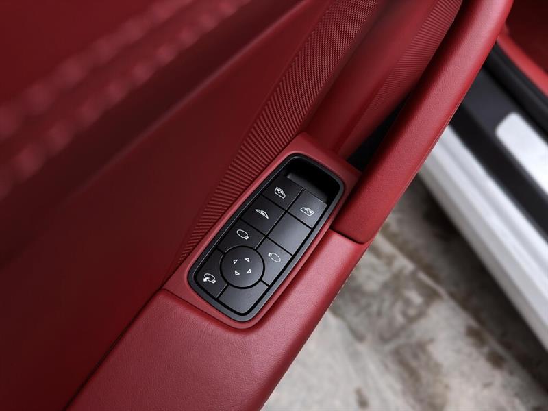 porsche 911 2022 - 33