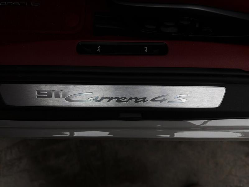 porsche 911 2022 - 35