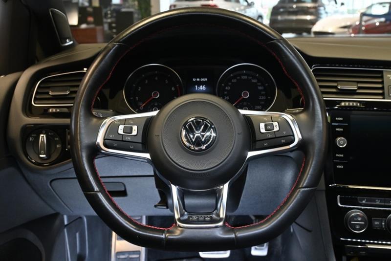 2018 Volkswagen Golf - Image 20