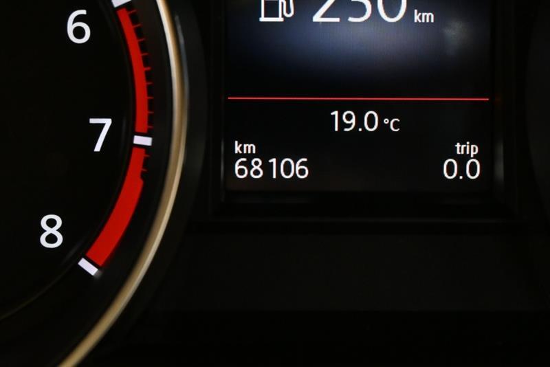 2018 Volkswagen Golf - Image 24