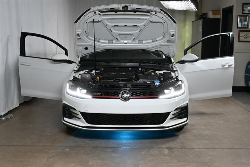 2018 Volkswagen Golf - Image 41