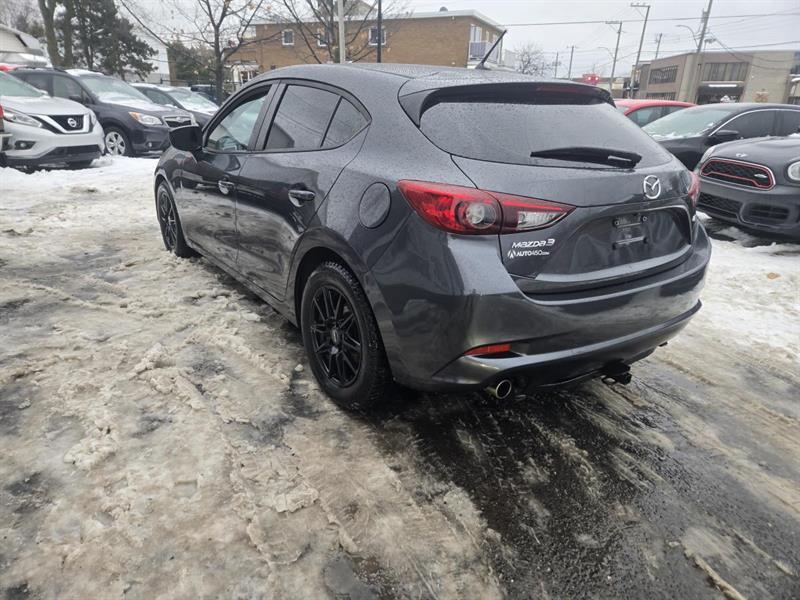 2017 Mazda Mazda3 - Image 5