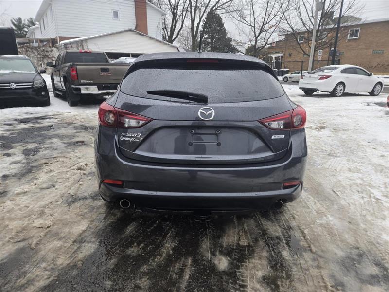 2017 Mazda Mazda3 - Image 6
