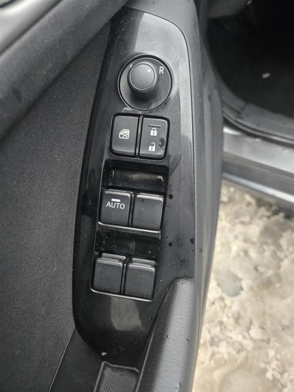 2017 Mazda Mazda3 - Image 17