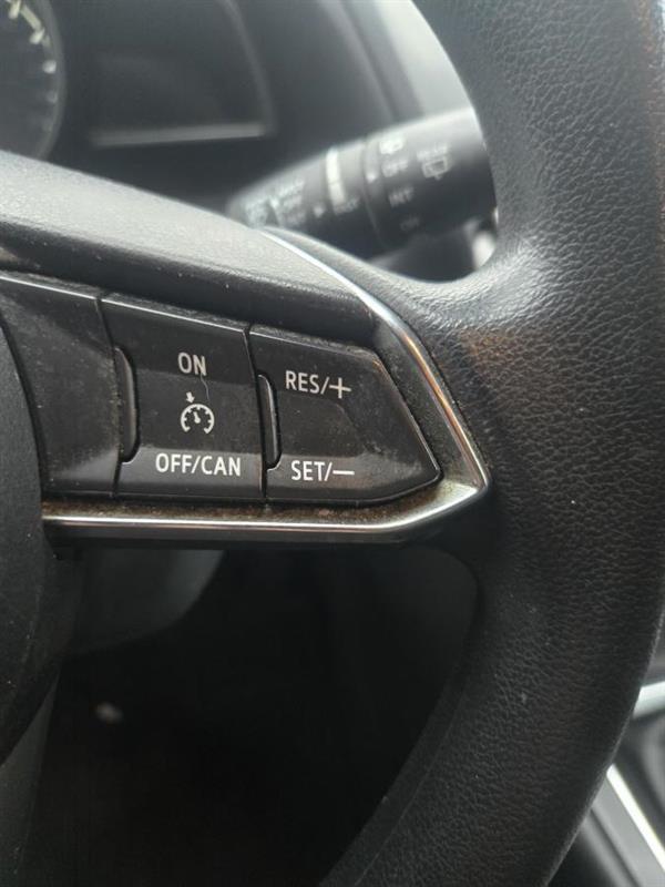 2017 Mazda Mazda3 - Image 19