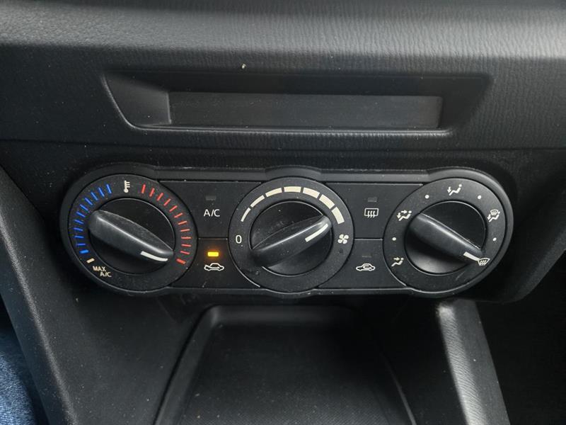 2017 Mazda Mazda3 - Image 21