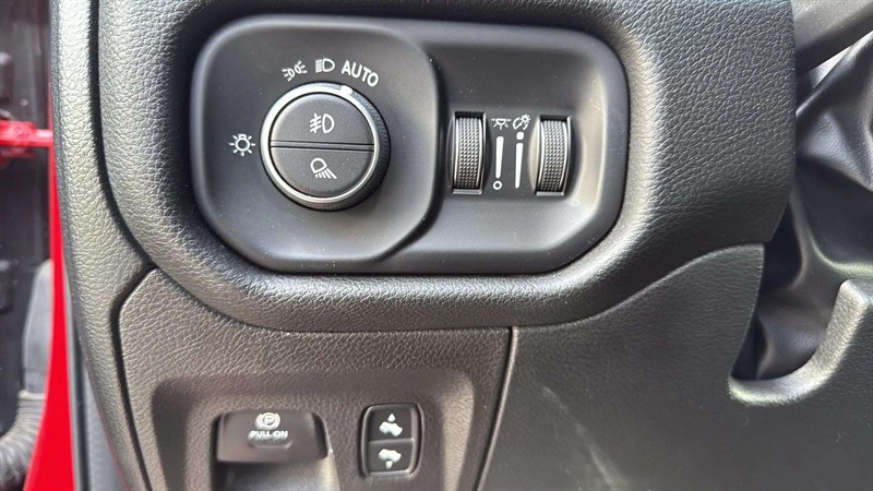 ram 1500 2022 - 18
