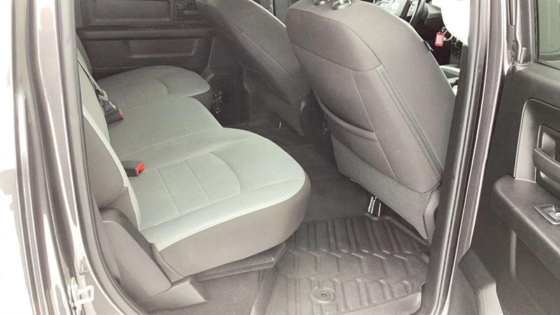 ram 1500 Classic 2023 - 17