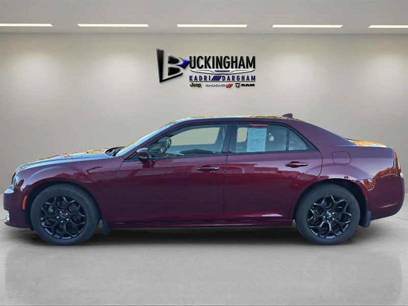 chrysler 300 2023 - 2