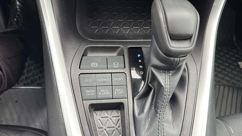 toyota RAV4 2022 - 18