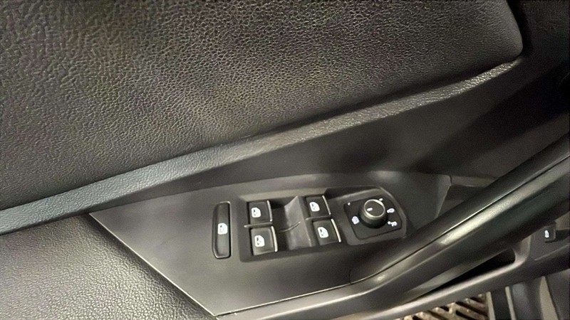volkswagen Jetta 2021 - 14
