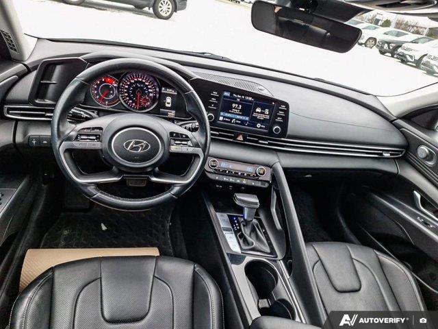 hyundai Elantra 2022 - 25