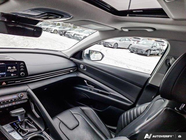 hyundai Elantra 2022 - 26
