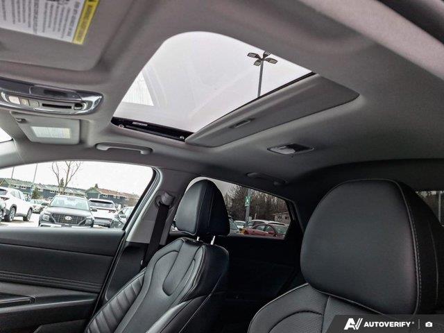 hyundai Elantra 2022 - 28