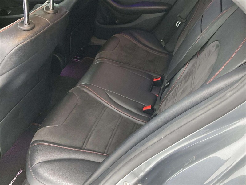 mercedes-benz C-Class 2019 - 17