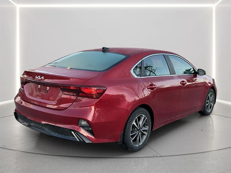 kia Forte 2022 - 5