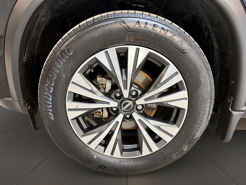 nissan Rogue 2023 - 27