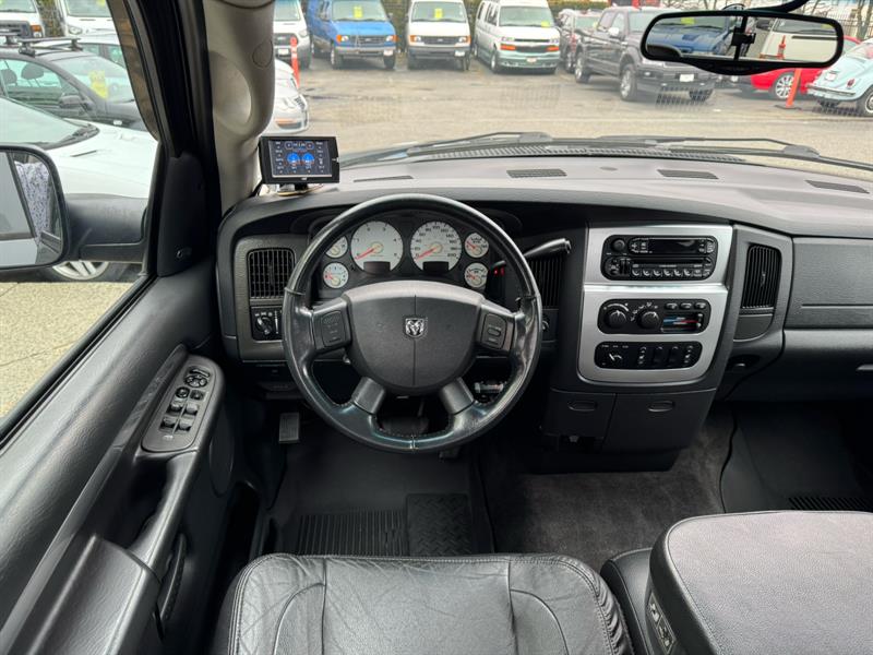 dodge Ram 3500 2004 - 13