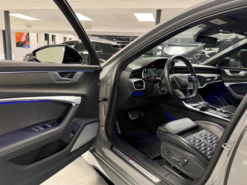 audi RS 6 Avant 2023 - 10