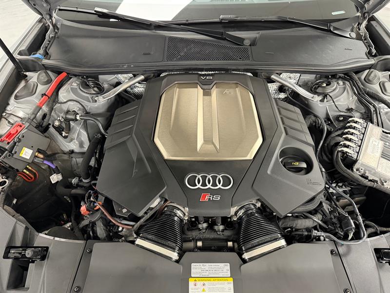 audi RS 6 Avant 2023 - 39