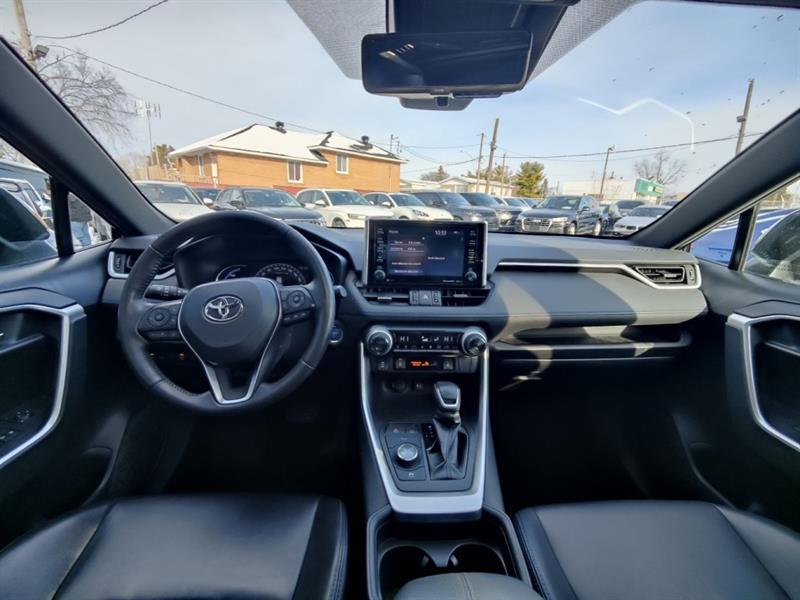 toyota RAV4 2019 - 11