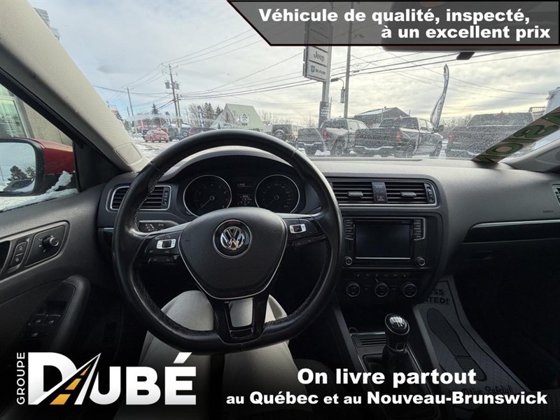 volkswagen Jetta 2016 - 12