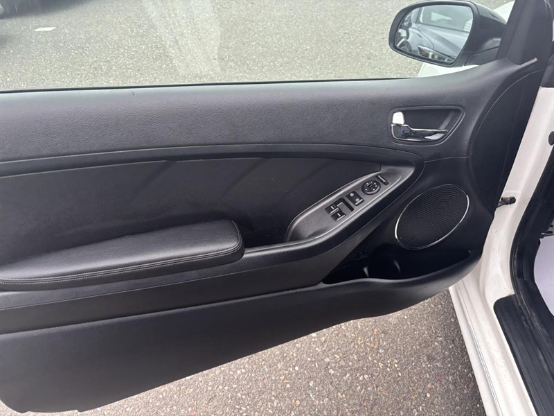 kia Forte Koup 2014 - 10