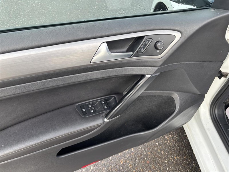 volkswagen Golf 2017 - 11