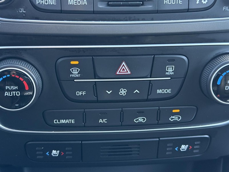kia Sorento 2015 - 25