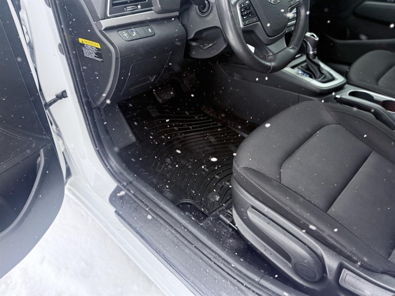 hyundai Elantra 2017 - 11
