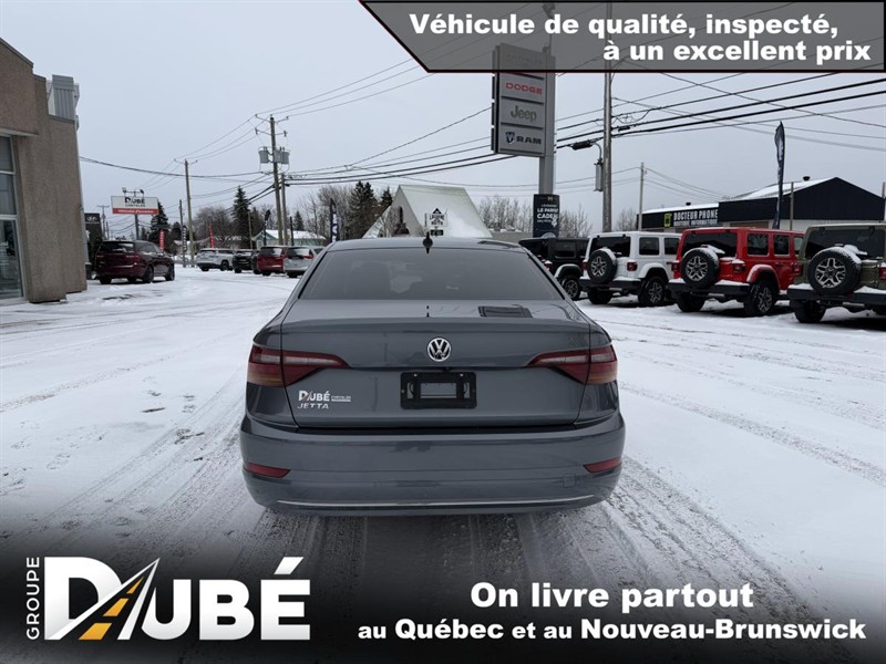 volkswagen Jetta 2019 - 4