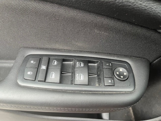chrysler 200 2016 - 11