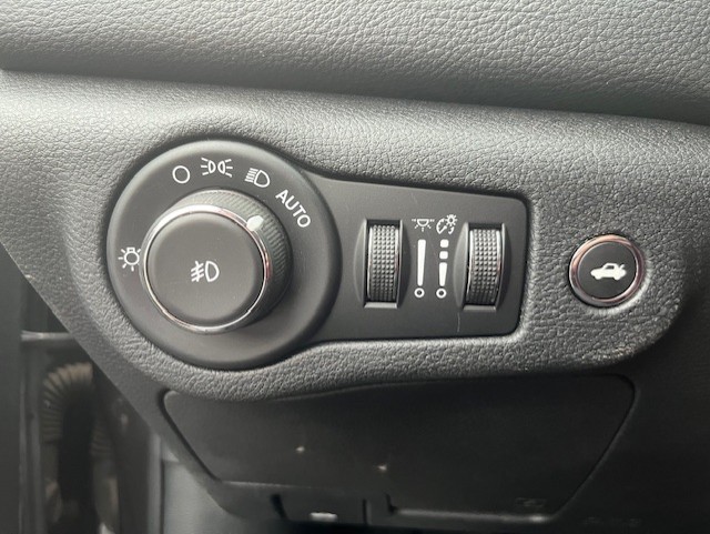 chrysler 200 2016 - 12