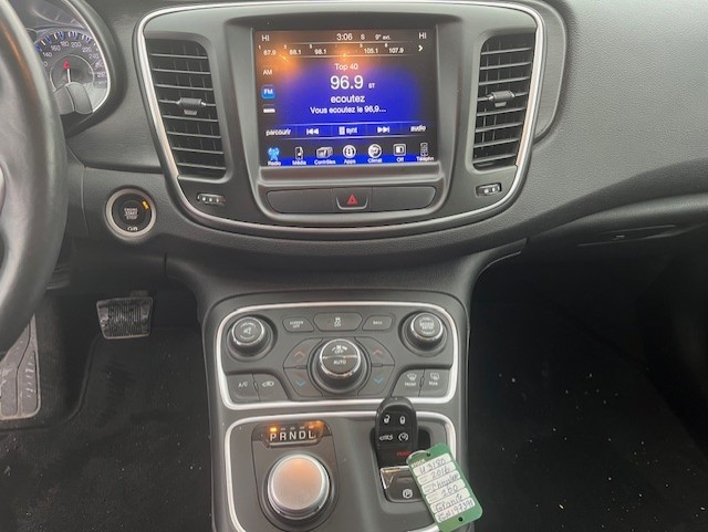 chrysler 200 2016 - 17