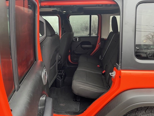 jeep Wrangler 4 Door 2018 - 12