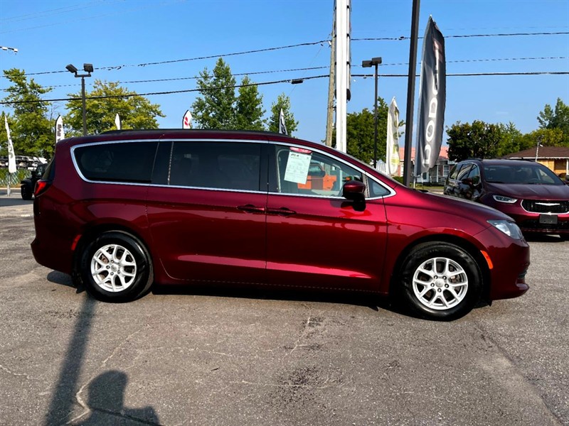 chrysler Pacifica 2022 - 4