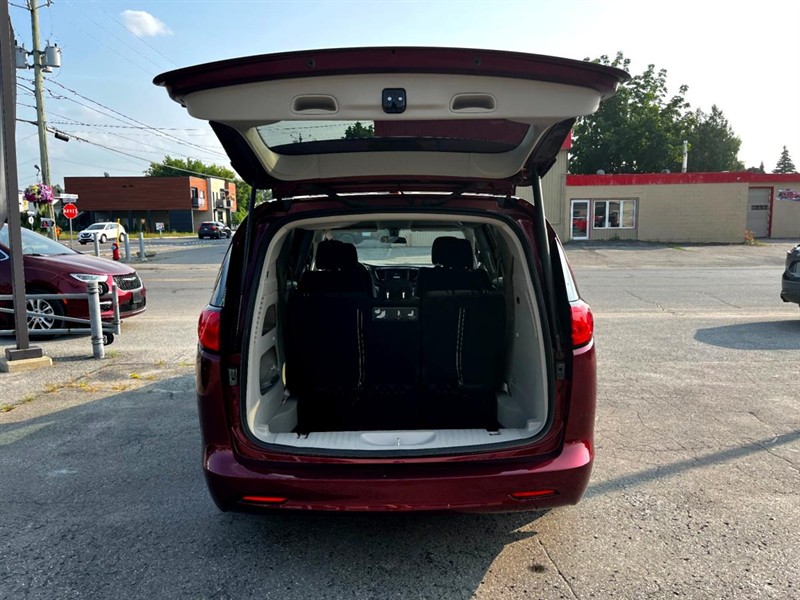 chrysler Pacifica 2022 - 6